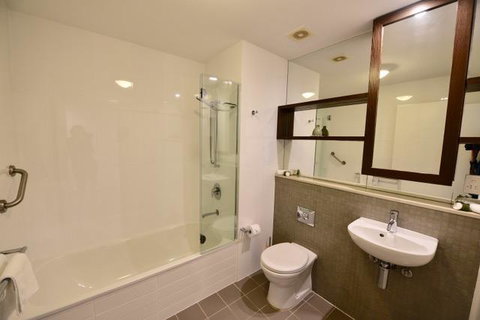 East On Byron - Australian Directory 6