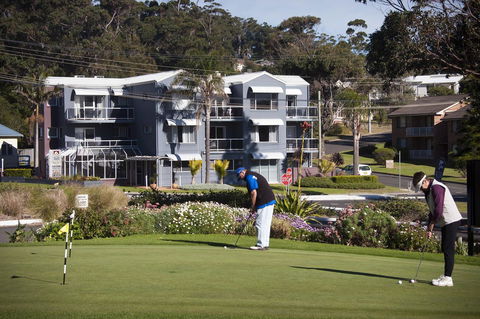 Mollymook Cove Apartments - Australian Directory 34