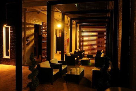 Crossroads Hotel - Australian Directory 29