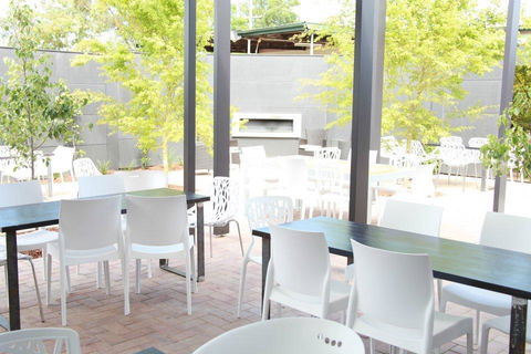 Crossroads Hotel - Australian Directory 15