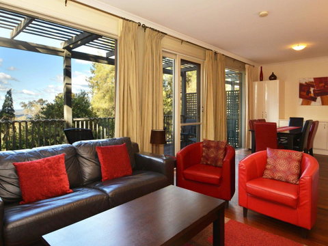 Villa Executive 2br Cypress DS Located Within Cypress Lakes Resort - Australian Directory 0
