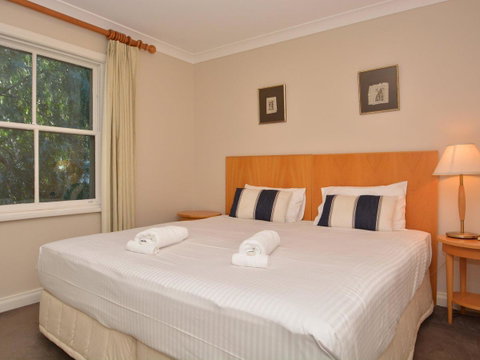 Villa Executive 2br Cypress DS Located Within Cypress Lakes Resort - Australian Directory 3