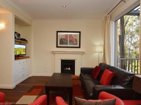 Villa Executive 2br Cypress DS Located Within Cypress Lakes Resort - Australian Directory 10