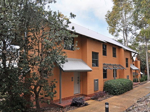 Villa Executive 2br Cypress DS Located Within Cypress Lakes Resort - Australian Directory 2
