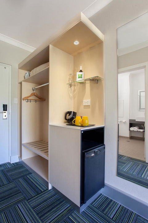 Ibis Styles Tamworth - Australian Directory 19