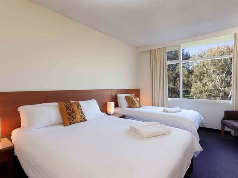 Ibis Styles Tamworth - Australian Directory 33