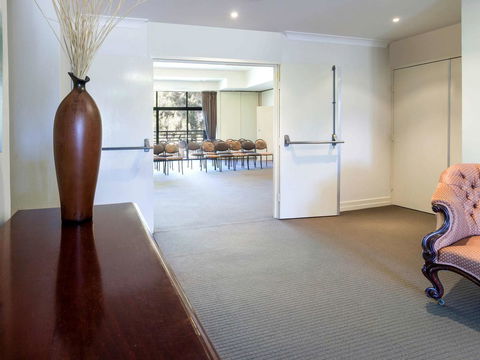 Ibis Styles Tamworth - Australian Directory 29
