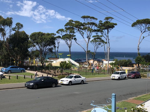 Breakers Apartments - Australian Directory 5