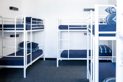 Wake Up! Bondi Beach - Australian Directory 40