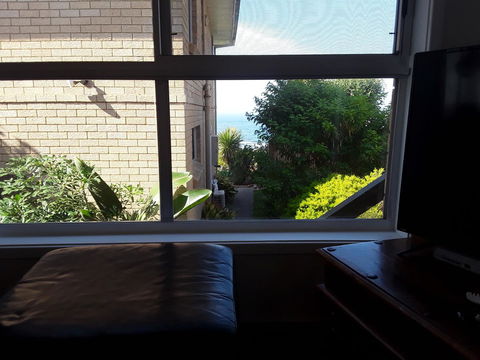 Narooma Golfers Lodge - Australian Directory 9