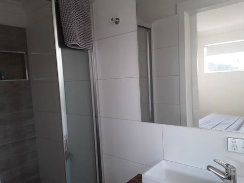 Narooma Golfers Lodge - Australian Directory 6