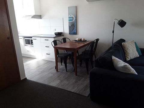 Narooma Golfers Lodge - Australian Directory 22