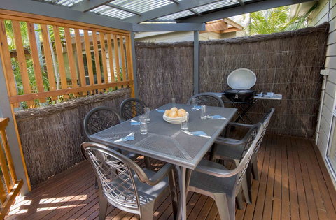 The Palms At Avoca - Australian Directory 28