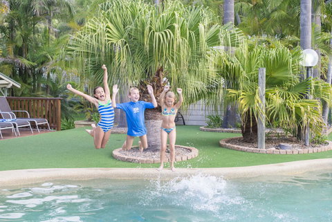 The Palms At Avoca - Australian Directory 17