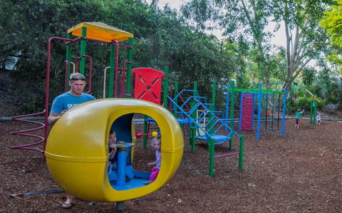 The Palms At Avoca - Australian Directory 10