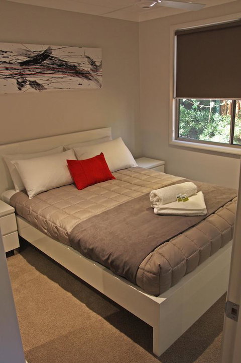 The Palms At Avoca - Australian Directory 35