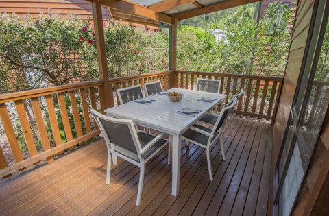 The Palms At Avoca - Australian Directory 41