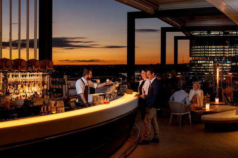Hyatt Regency Sydney - Australian Directory 44