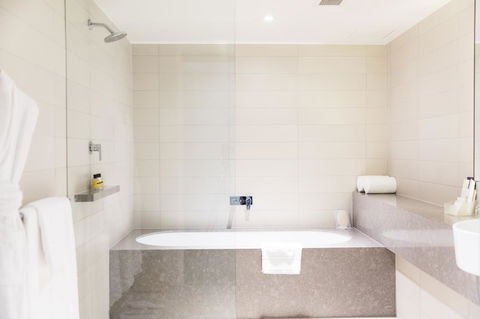 Hyatt Regency Sydney - Australian Directory 11