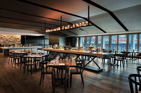 Hyatt Regency Sydney - Australian Directory 17