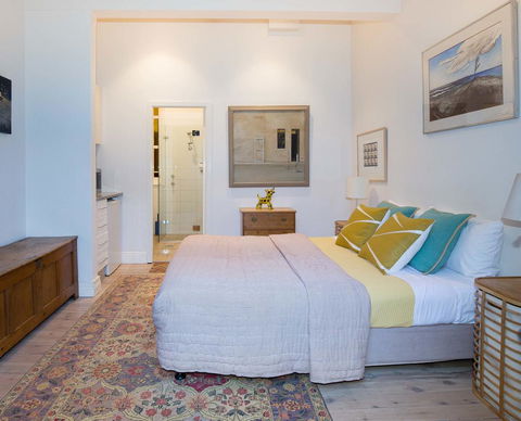 Bondi Beach House - Australian Directory 38