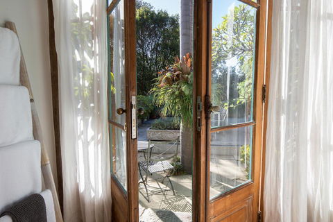 Bondi Beach House - Australian Directory 20