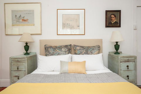 Bondi Beach House - Australian Directory 40