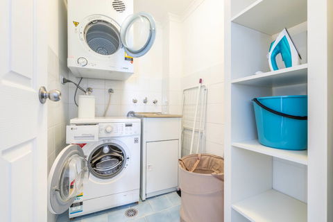 Apartments In Pyrmont - Australian Directory 1