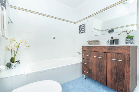 Apartments In Pyrmont - Australian Directory 34