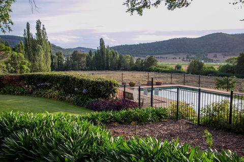Stay In Mudgee The Grove, The Church, And Premium Private Homestead - Australian Directory 13