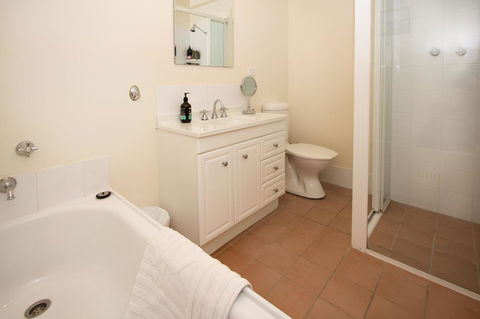 Stay In Mudgee The Grove, The Church, And Premium Private Homestead - Australian Directory 16