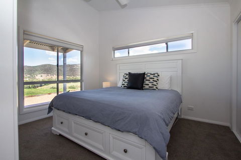 Stay In Mudgee The Grove, The Church, And Premium Private Homestead - Australian Directory 6