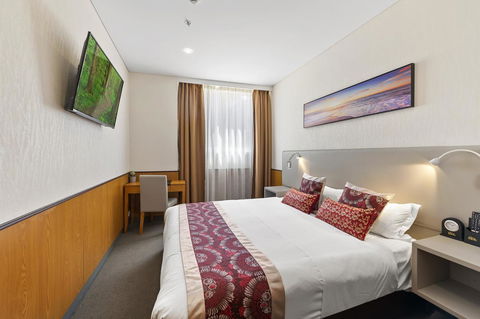 YEHS Hotel Sydney QVB - Australian Directory 7