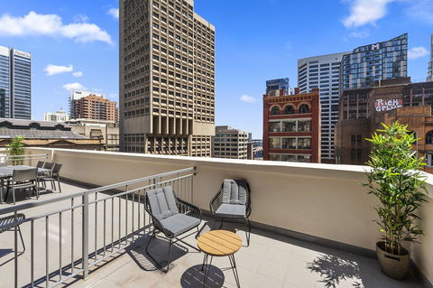 YEHS Hotel Sydney QVB - Australian Directory 14