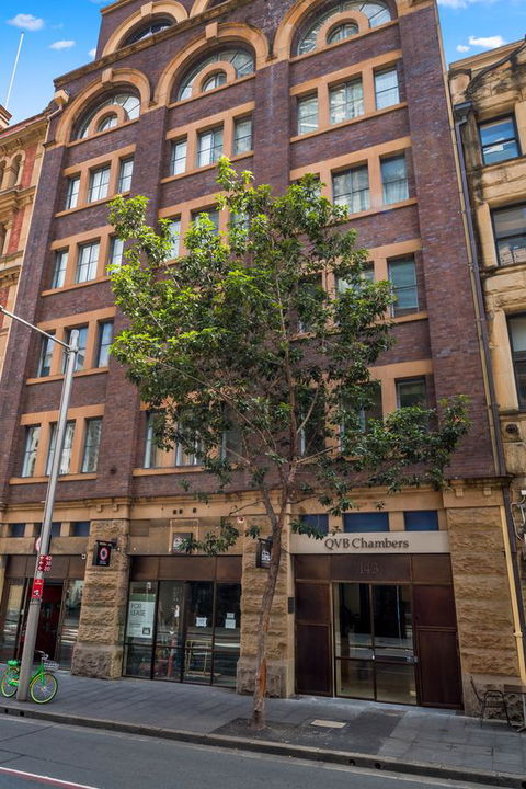 YEHS Hotel Sydney QVB - Australian Directory 26