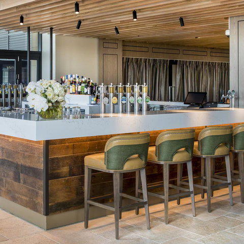 The William Inglis Mgallery - Australian Directory 6