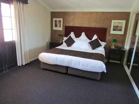 Crowne Plaza Hawkesbury Valley, An IHG Hotel - Australian Directory 16