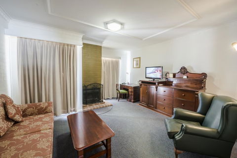 Crowne Plaza Hawkesbury Valley, An IHG Hotel - Australian Directory 18