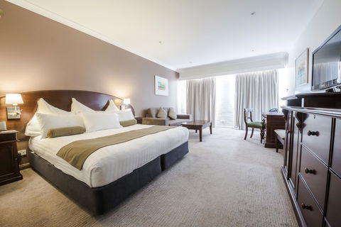 Crowne Plaza Hawkesbury Valley, An IHG Hotel - Australian Directory 7