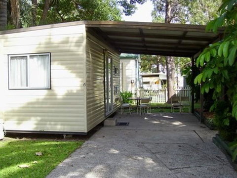 Glenwood Tourist Park & Motel - Australian Directory 7