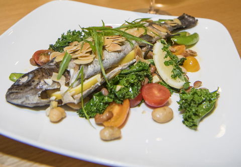 Banjo Paterson Inn - Australian Directory 20