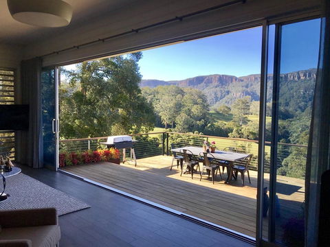 Amaroo Valley Springs - Australian Directory 3