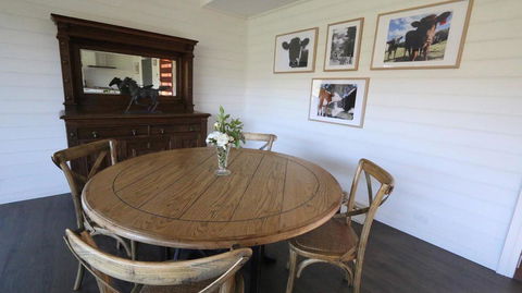Amaroo Valley Springs - Australian Directory 30