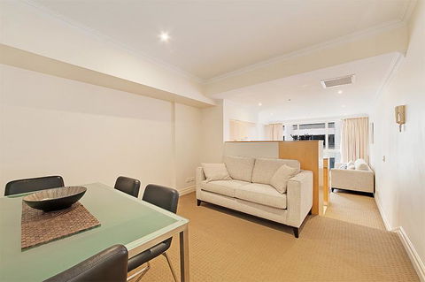 Wyndel Apartments Sydney CBD - Bond - Australian Directory 9