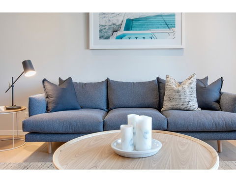 Oceanside Elegance At Superb Home Steps From Sand - Australian Directory 7