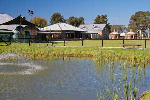 Potters Apartments - Australian Directory 21