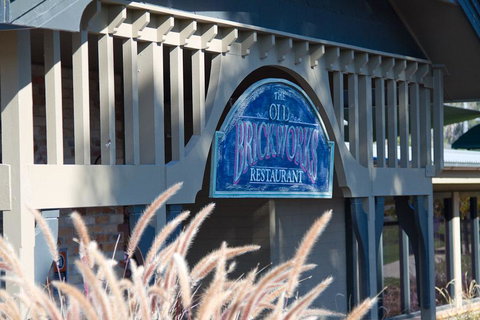 Potters Apartments - Australian Directory 6