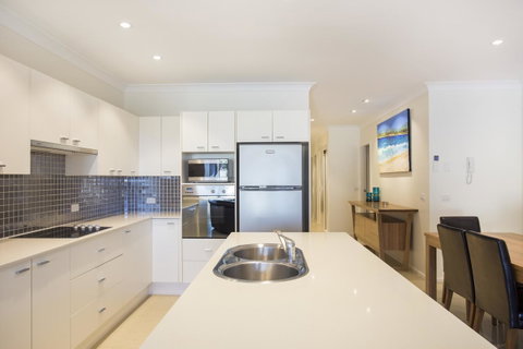 Beachfront 2 - Australian Directory 10