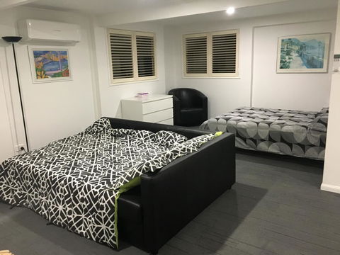 Arena Blanca Studio Apartment - Australian Directory 12