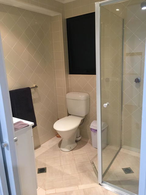 Arena Blanca Studio Apartment - Australian Directory 5